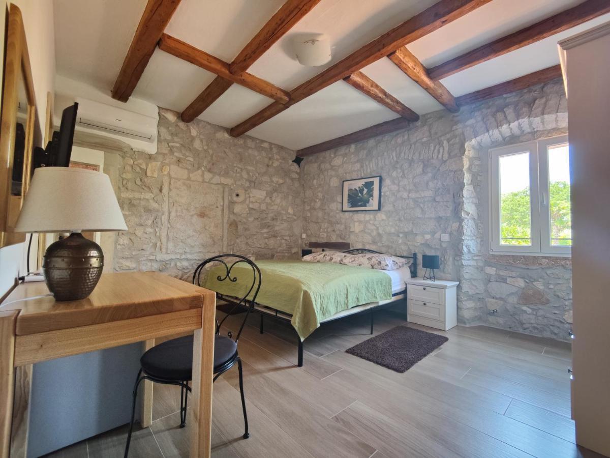 Boutique Hotel Castello Gulich بوريتش المظهر الخارجي الصورة